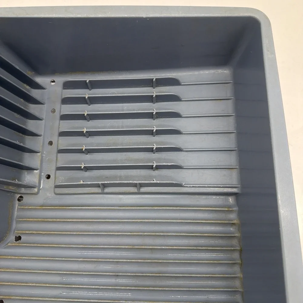 Rubbermaid *this used
